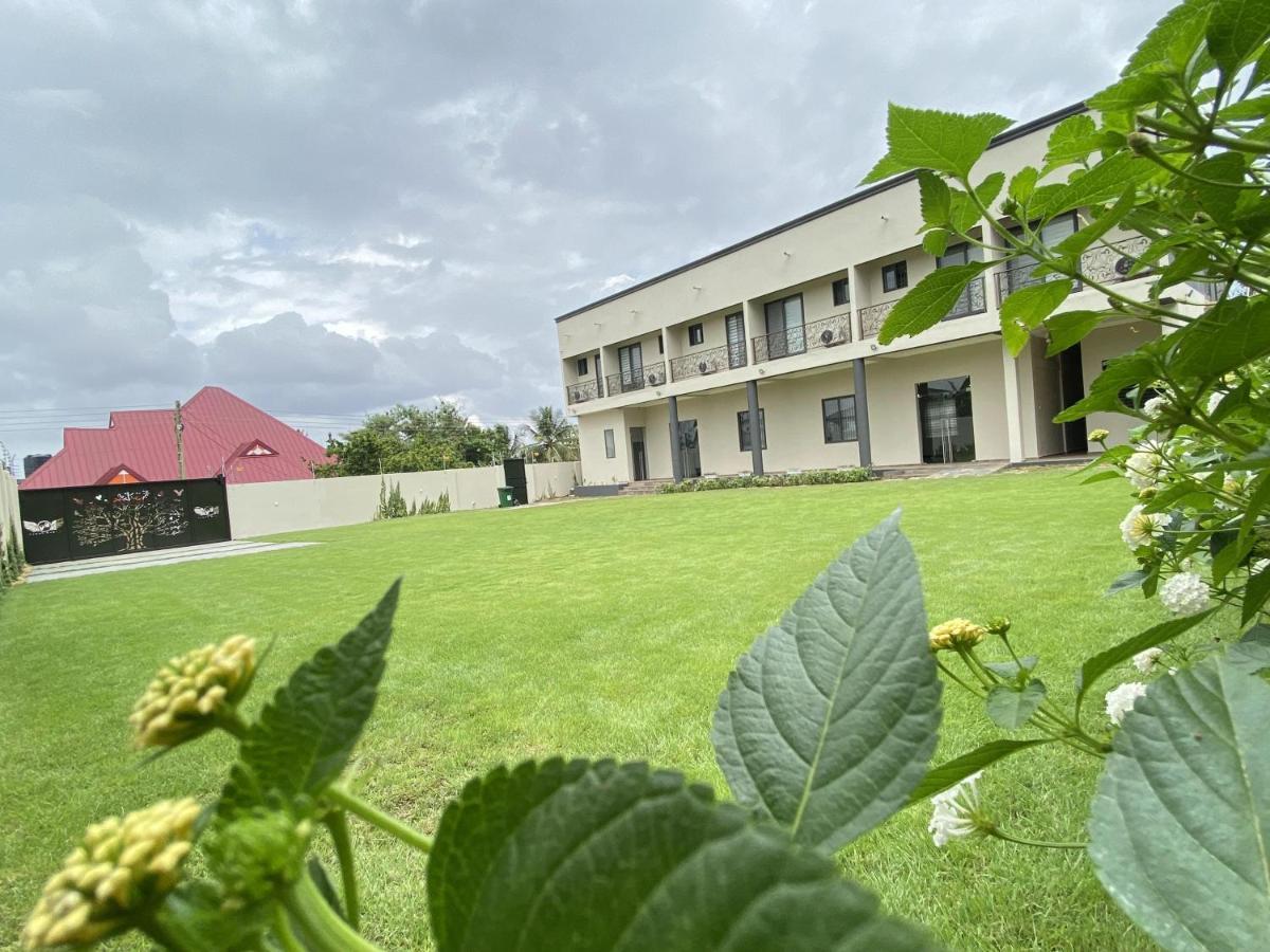Eagle Vault Otel Kwabenya Dış mekan fotoğraf