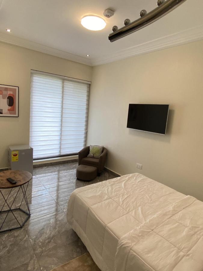 Eagle Vault Otel Kwabenya Dış mekan fotoğraf